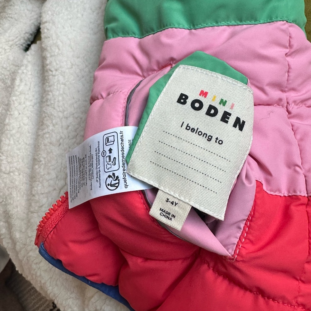 Mini Boden Multicolor Puffer Vest with Sherpa Hood - Picture 4 of 13